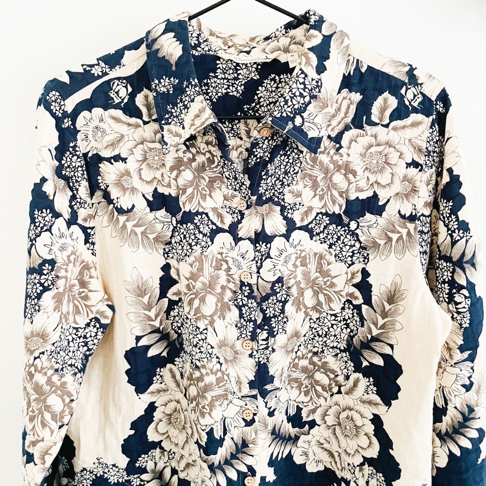Soft Surroundings St. Remy Navy Floral Tunic Top M - Picture 2 of 6